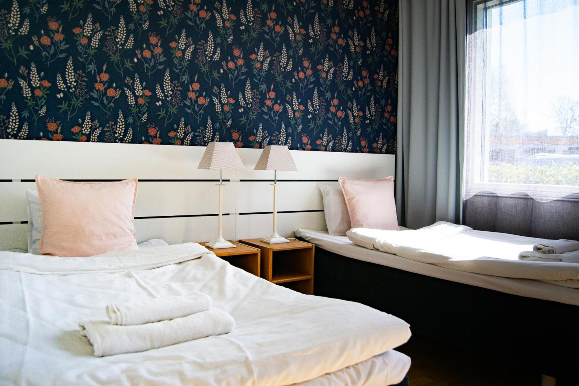 Hotel Sea Front Raseborg Dış mekan fotoğraf