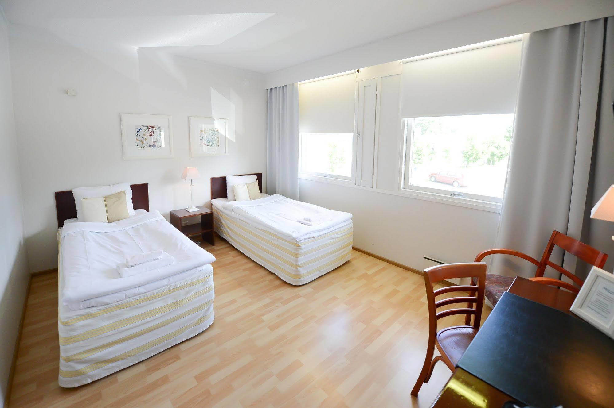 Hotel Sea Front Raseborg Dış mekan fotoğraf